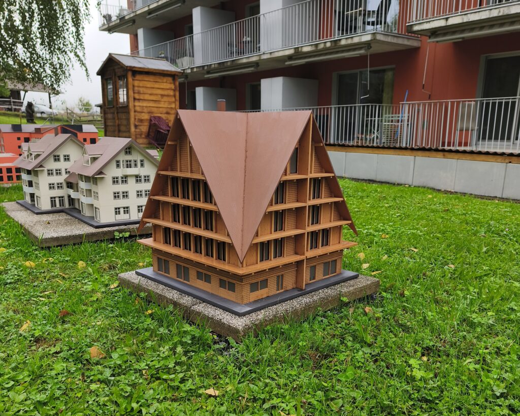 Präsentation weiterer Modelle, 12. September